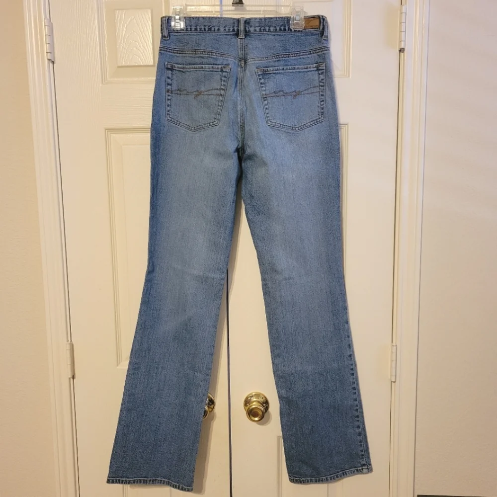 NY & Co Size 8 Tall Boot Cut Jeans - Picture 3 of 6
